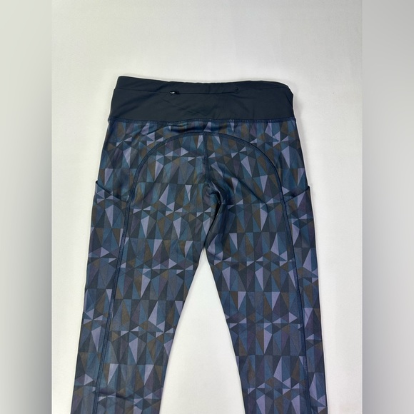 Lululemon full length leggings size 4 geometric print with pockets - Picture 8 of 9
